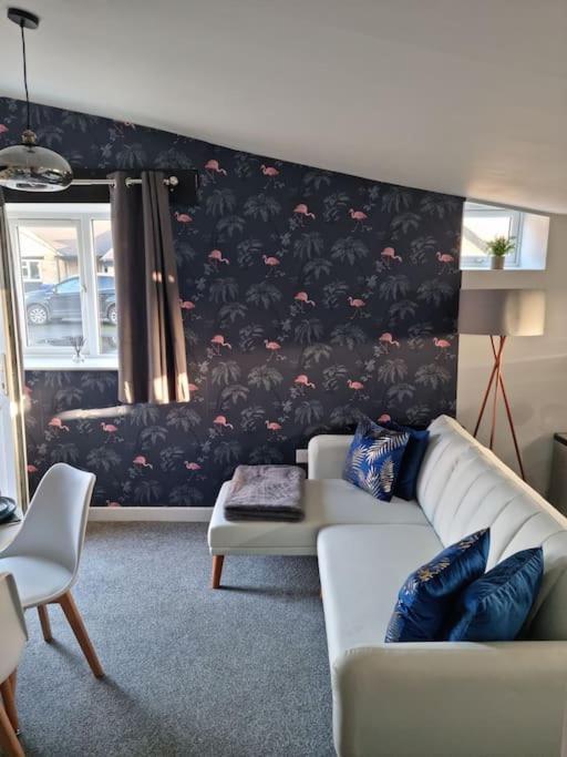 Flamingos Nest Oxford Countryside Apartment Oxford - Bicester Village - Blenheim Palace - Wifi- Free Parking المظهر الخارجي الصورة